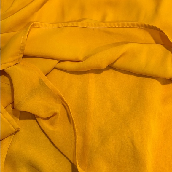 White House Black Market Mustard Sleeveless Blouse - Picture 7 of 8